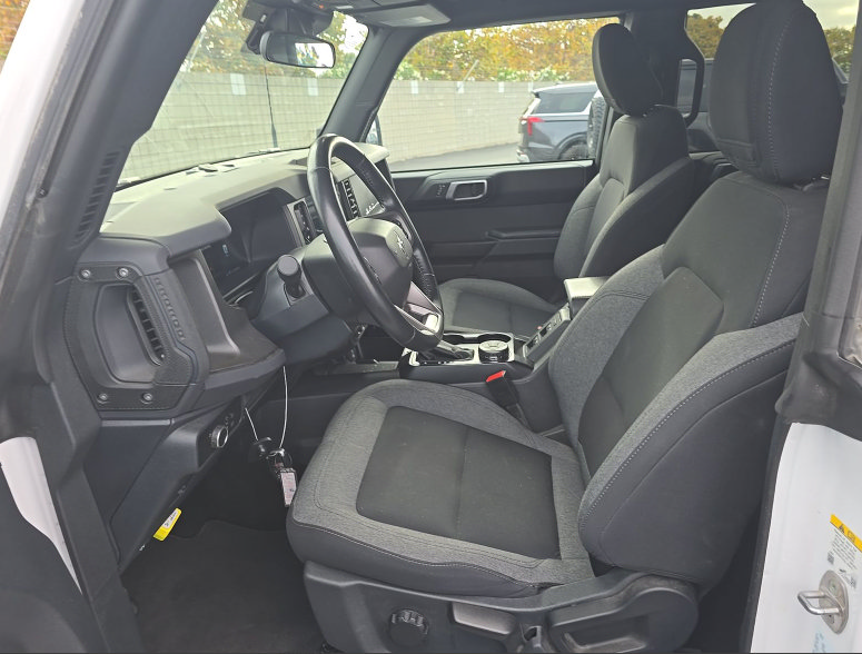 Certified 2025 Ford Bronco Big Bend AWD/4WD image 4