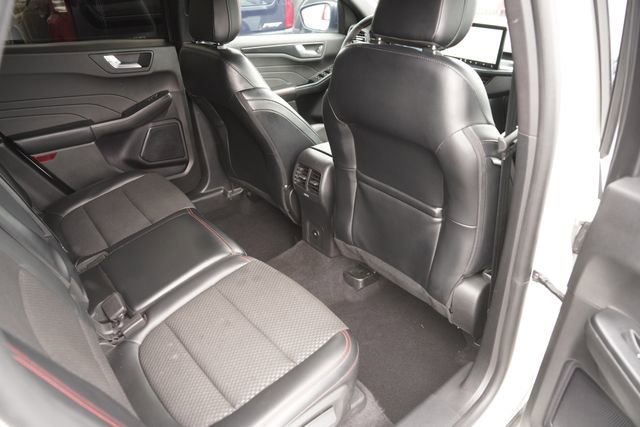 Certified 2023 Ford Escape ST-Line w/ Tech Pack #1 FWD image 14