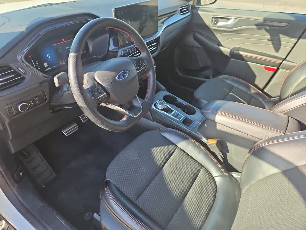 Certified 2023 Ford Escape ST-Line FWD image 14