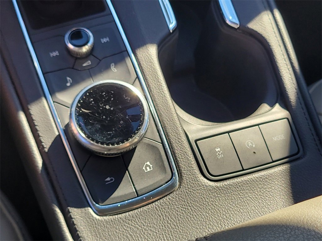 Used 2022 Cadillac XT4 Premium Luxury w/ Safety Alert Package image 27