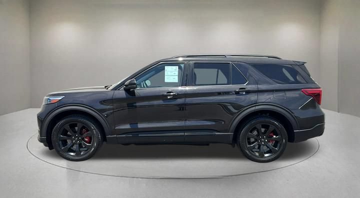 Certified 2024 Ford Explorer ST w/ Equipment Group 401A AWD/4WD image 5