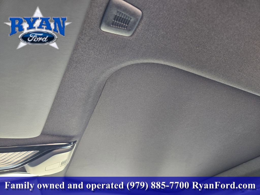 Used 2026 BMW 430i Coupe w/ M Sport Package RWD image 16