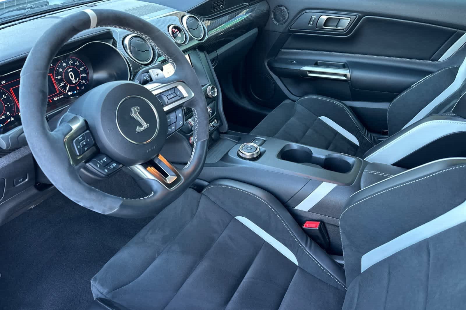 Certified 2020 Ford Mustang Shelby GT500 w/ Carbon Fiber Track Pack image 12