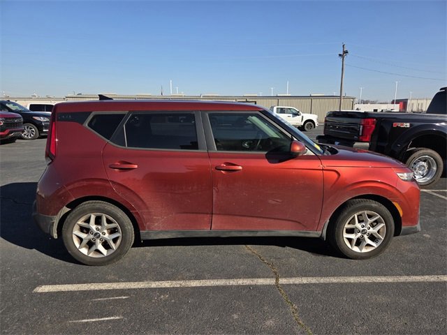 Used 2020 Kia Soul S image 7