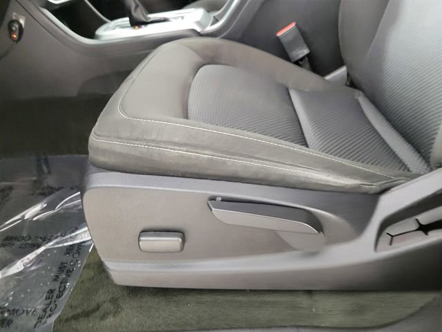 Used 2018 Chevrolet Colorado LT w/ Redline Special Edition image 14