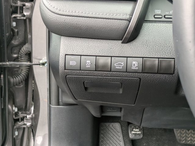 Used 2023 Toyota Camry SE image 16