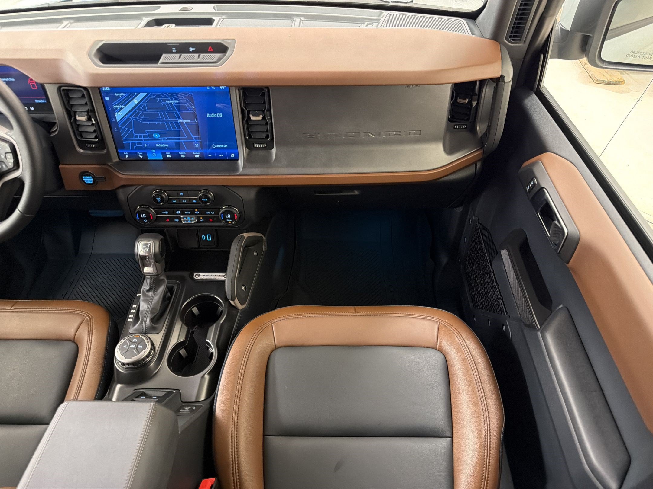 Certified 2024 Ford Bronco Outer Banks AWD/4WD image 29