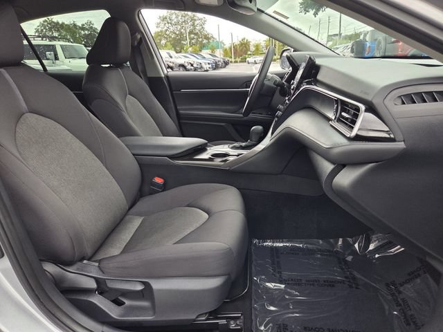 Used 2024 Toyota Camry LE w/ Convenience Package FWD image 19