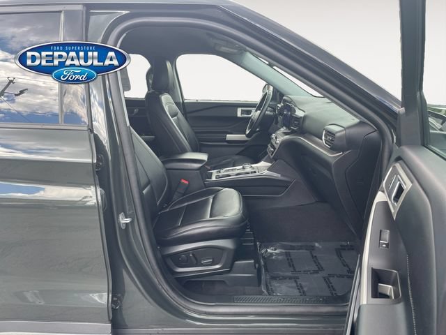Certified 2023 Ford Explorer XLT w/ Equipment Group 202A AWD/4WD image 19
