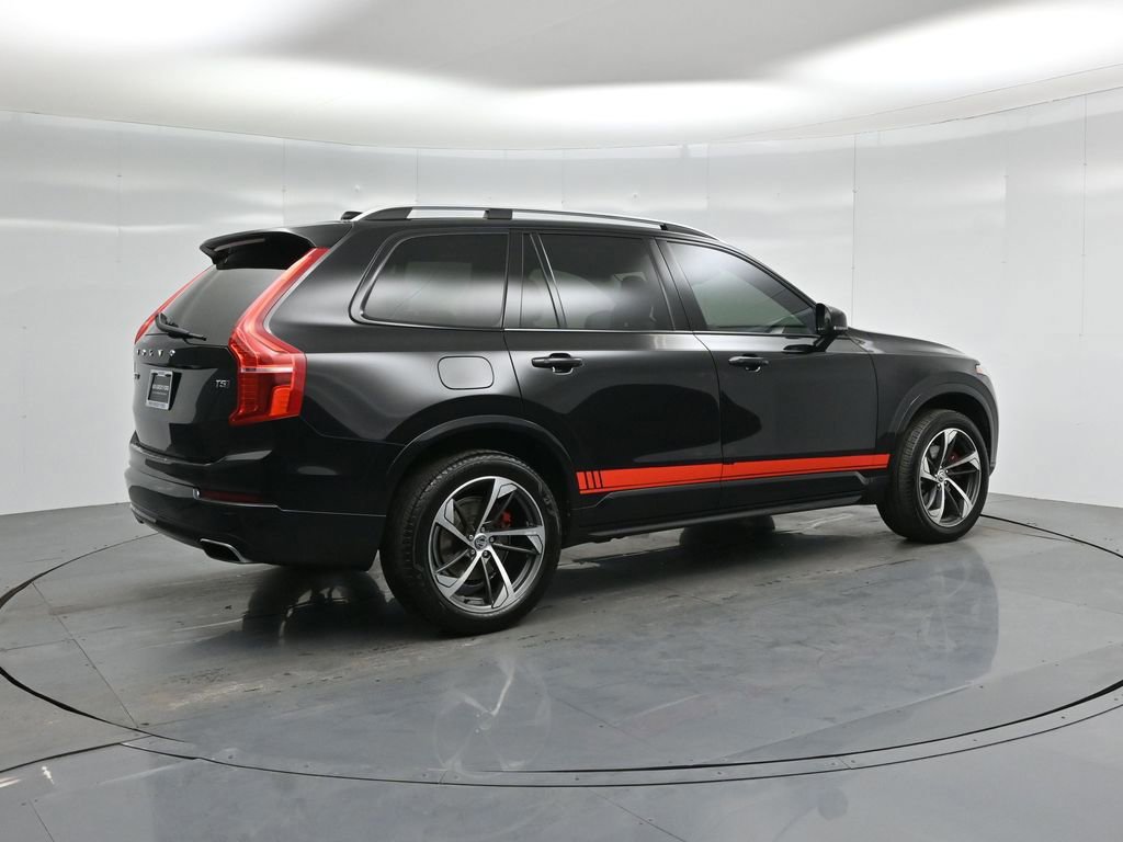 Used 2017 Volvo XC90 T5 Momentum w/ Vision Package image 12