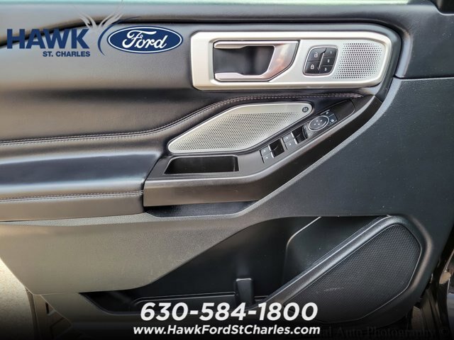 Certified 2020 Ford Explorer Platinum w/ Premium Technology Package AWD/4WD image 18