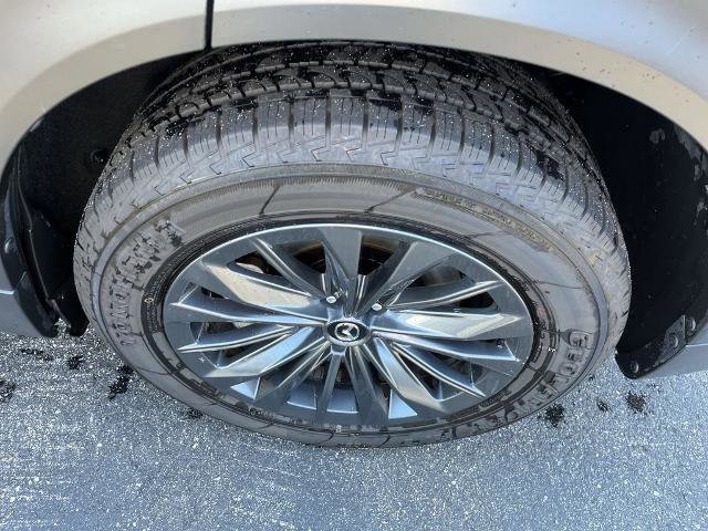 Used 2025 MAZDA CX-70 3.3 Turbo w/ Preferred Package image 10