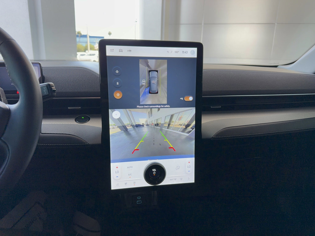 Certified 2022 Ford Mustang Mach-E Select w/ Comfort/Technology Package RWD image 20