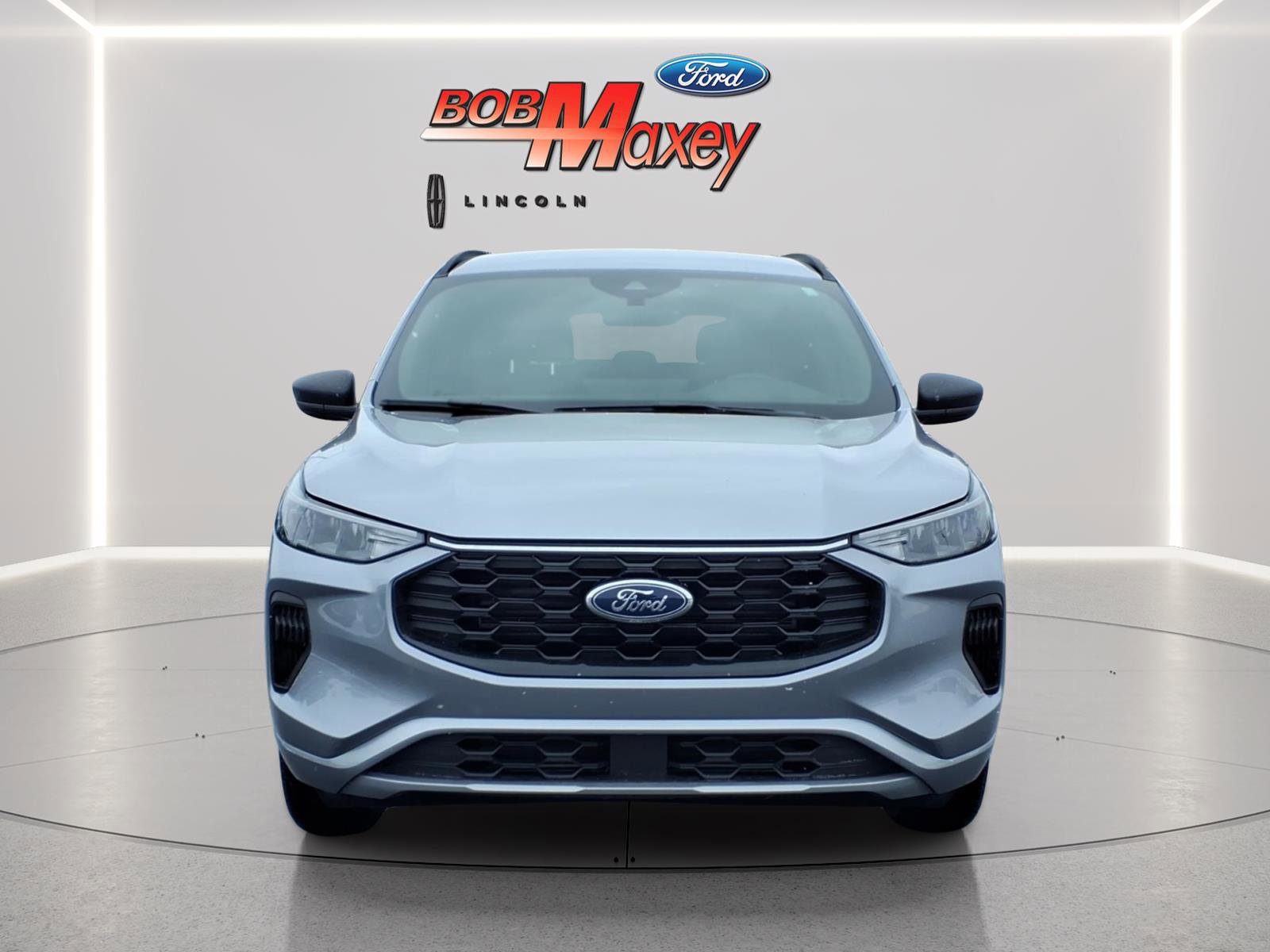 Certified 2024 Ford Escape ST-Line w/ Tech Pack #1 AWD/4WD image 2