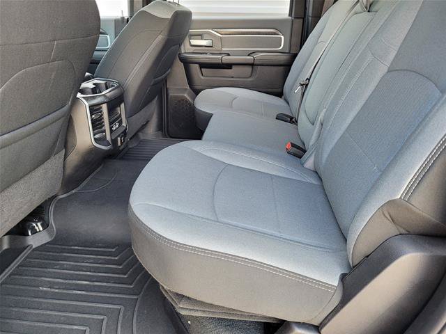 Used 2022 RAM 2500 Big Horn w/ Level C Equiment Group AWD/4WD image 19