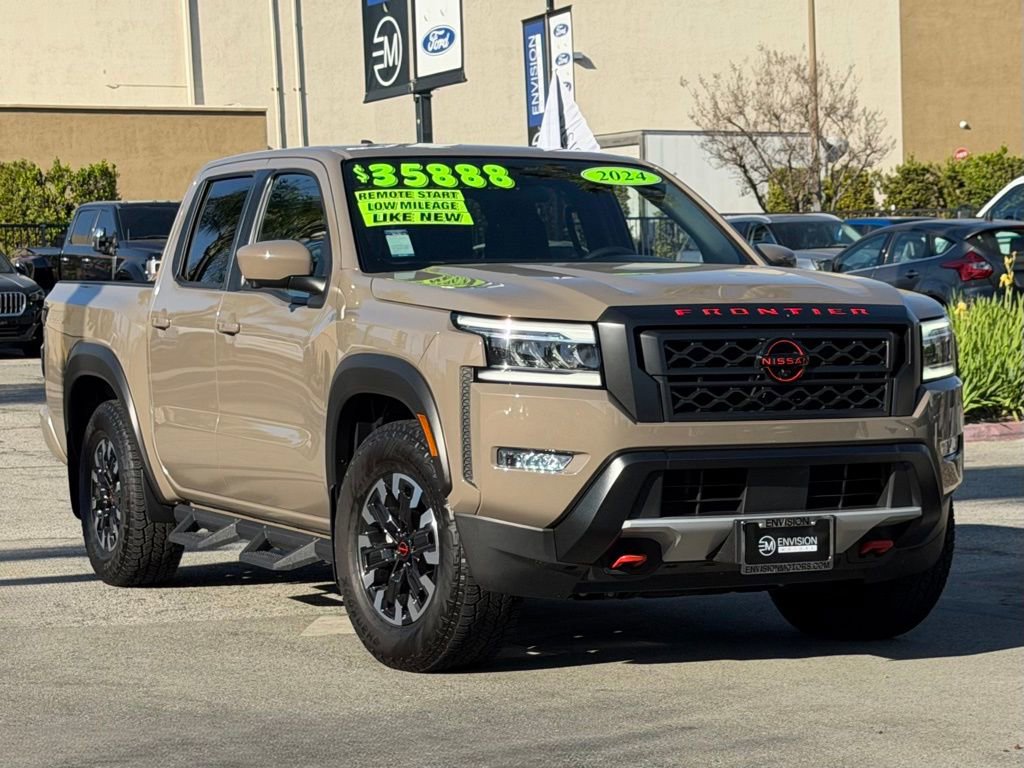 Used 2024 Nissan Frontier Pro-X w/ Pro Convenience Package image 2