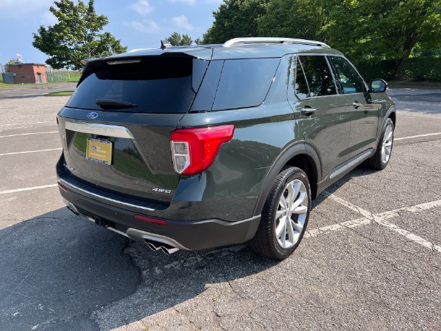 Certified 2023 Ford Explorer Platinum w/ Technology Package AWD/4WD image 12