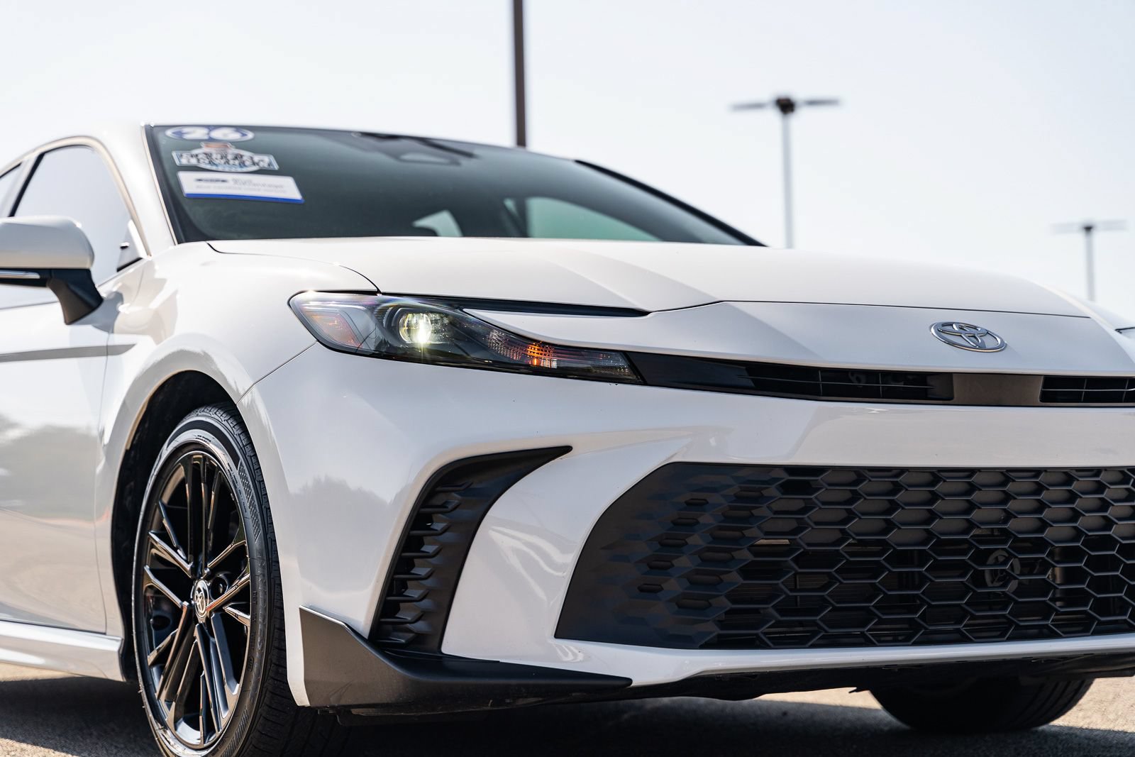Used 2026 Toyota Camry SE FWD image 10