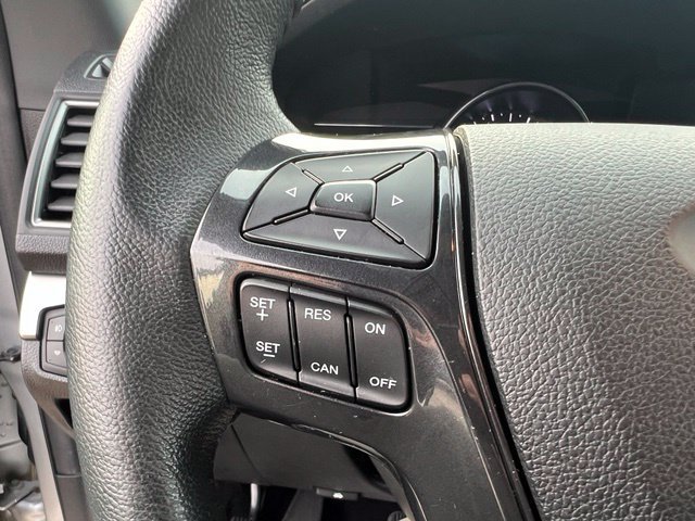 Certified 2019 Ford Explorer XLT w/ Equipment Group 202A FWD image 9