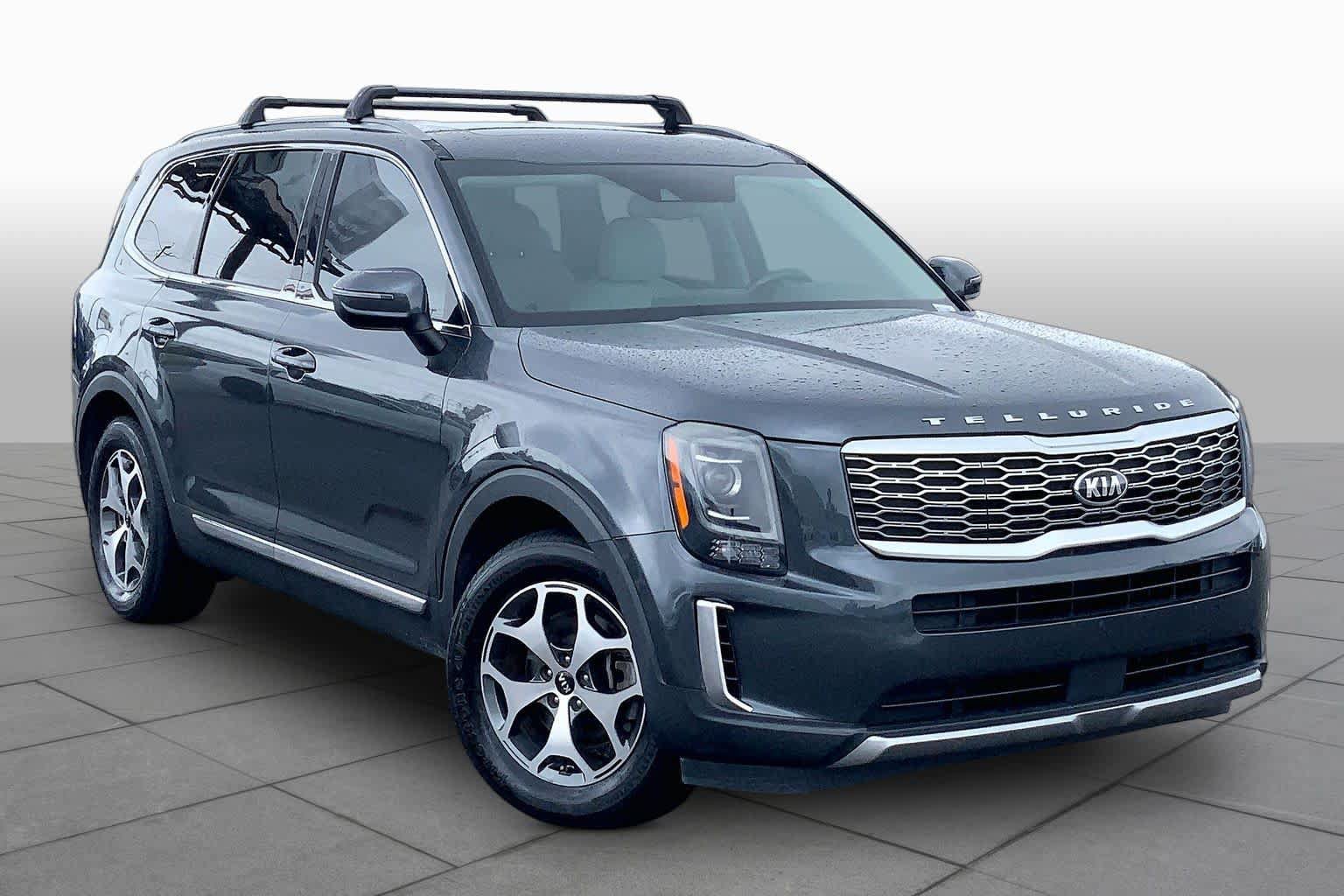 Used 2021 Kia Telluride EX FWD image 3