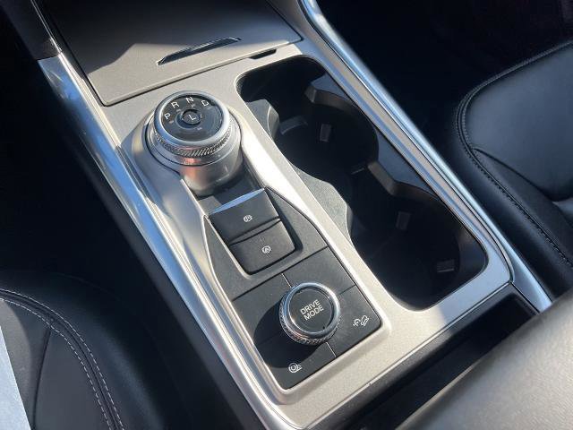 Certified 2022 Ford Explorer XLT w/ Equipment Group 202A image 36