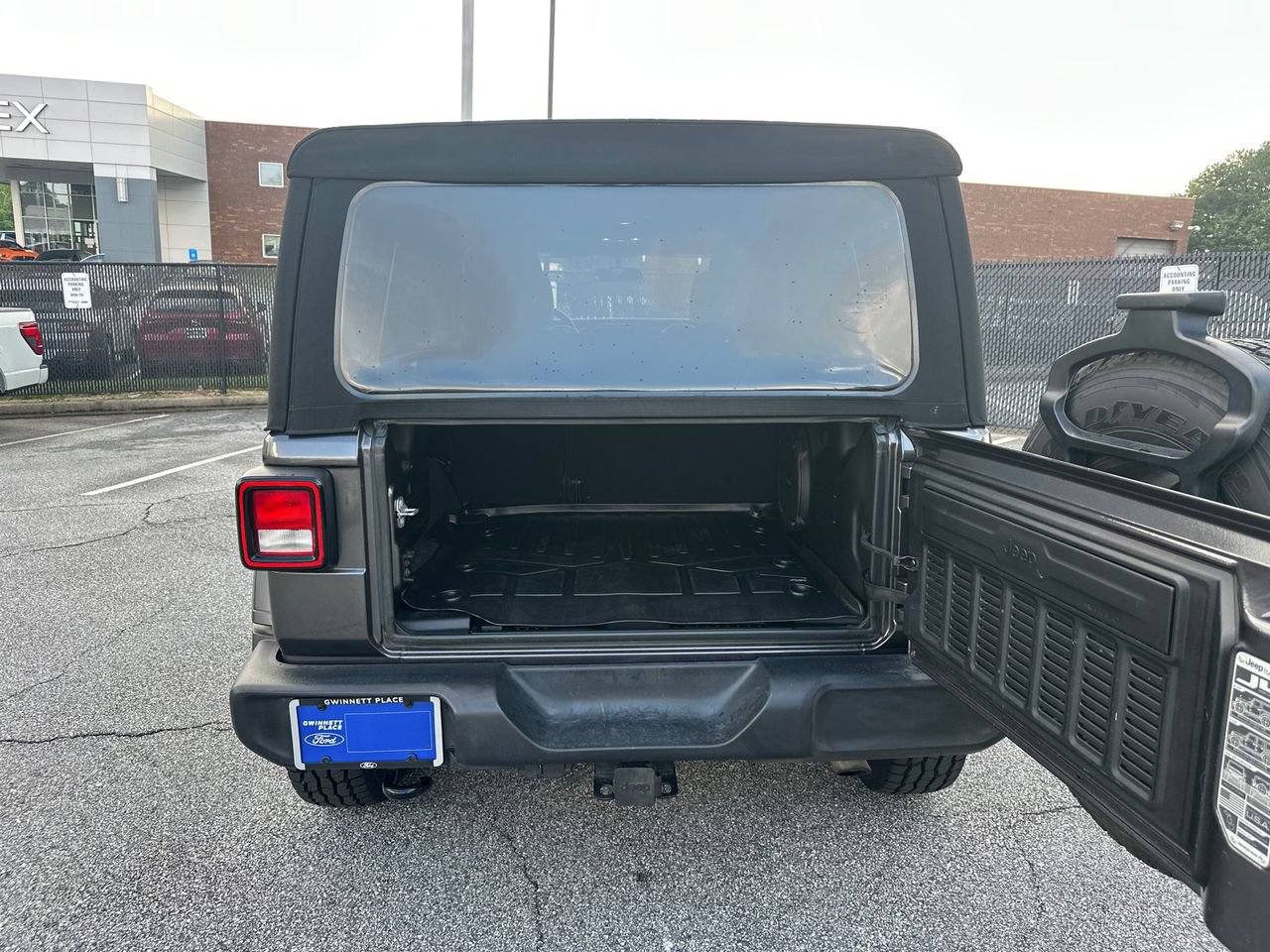 Used 2019 Jeep Wrangler Unlimited Sport S AWD/4WD image 20
