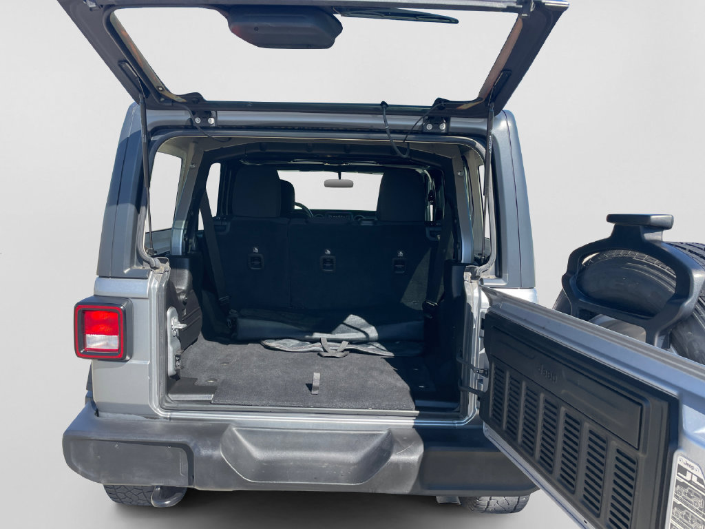 Used 2019 Jeep Wrangler Unlimited Sport S AWD/4WD image 14