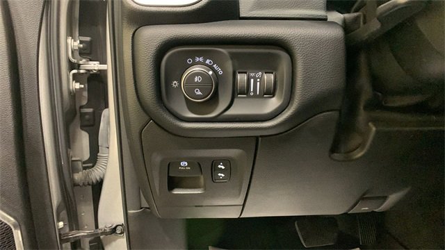 Used 2021 RAM 1500 Laramie image 34