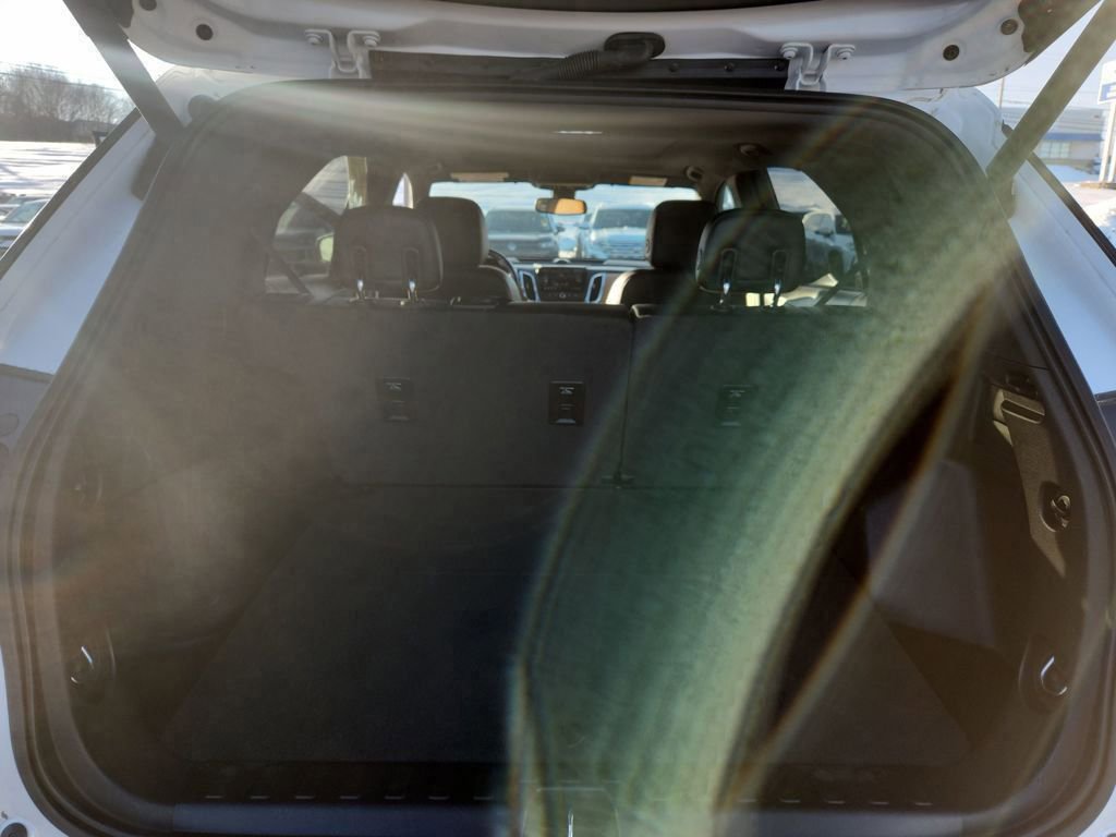 Used 2019 Chevrolet Equinox Premier image 23