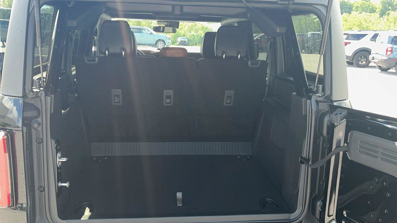 Certified 2024 Ford Bronco Outer Banks AWD/4WD image 24