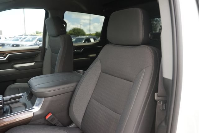 Used 2023 Chevrolet Silverado 1500 LT Trail Boss w/ Convenience Package II AWD/4WD image 10