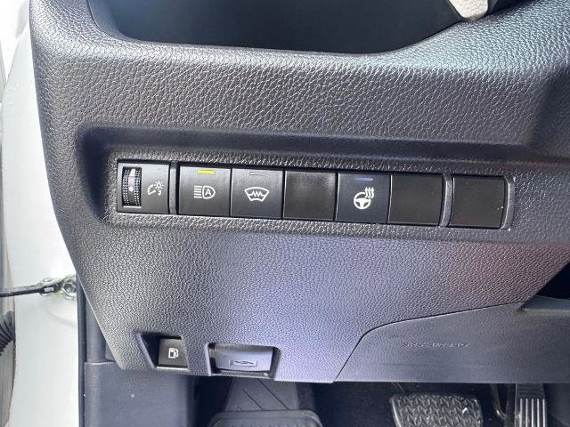 Used 2024 Toyota RAV4 XLE w/ Weather Package AWD/4WD image 17