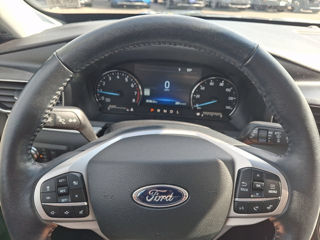 Certified 2022 Ford Explorer XLT w/ Equipment Group 202A AWD/4WD image 19