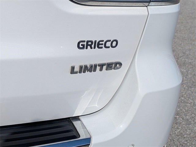 Used 2019 Jeep Grand Cherokee Limited image 13