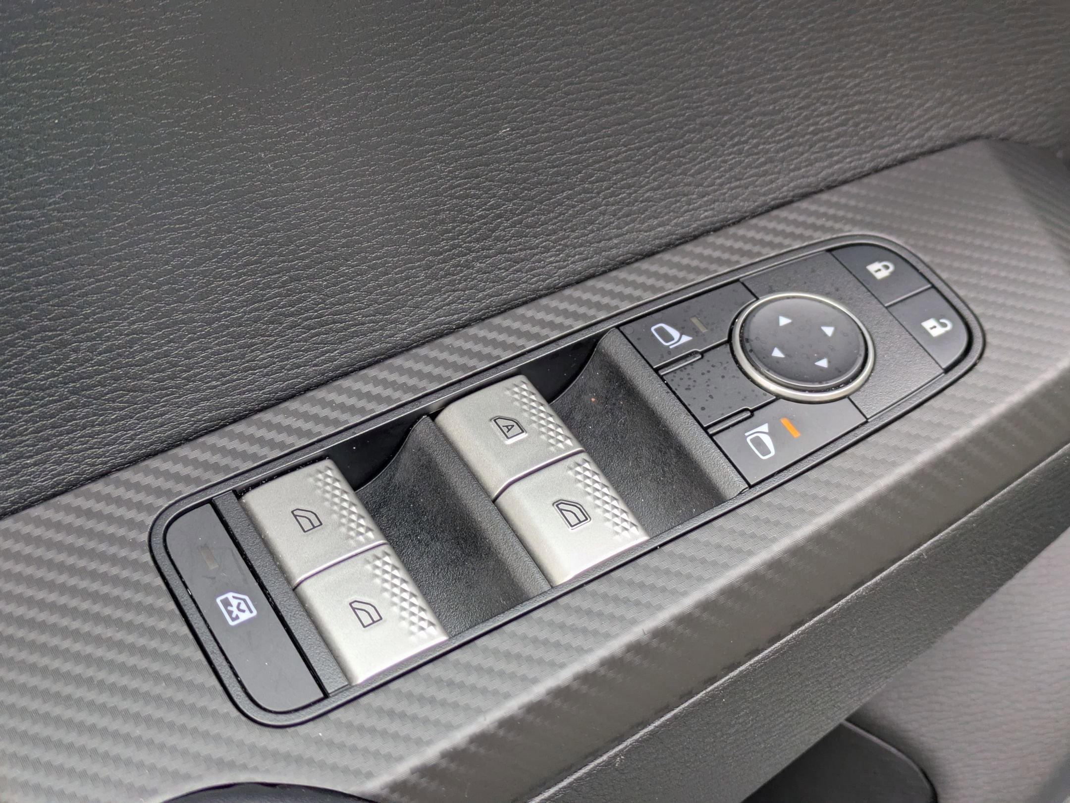 Used 2022 Mitsubishi Outlander ES image 11