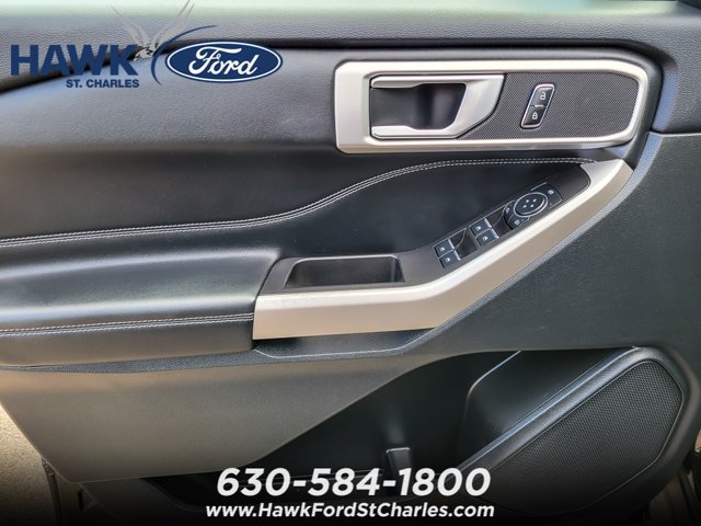 Certified 2023 Ford Explorer XLT w/ Equipment Group 202A AWD/4WD image 19