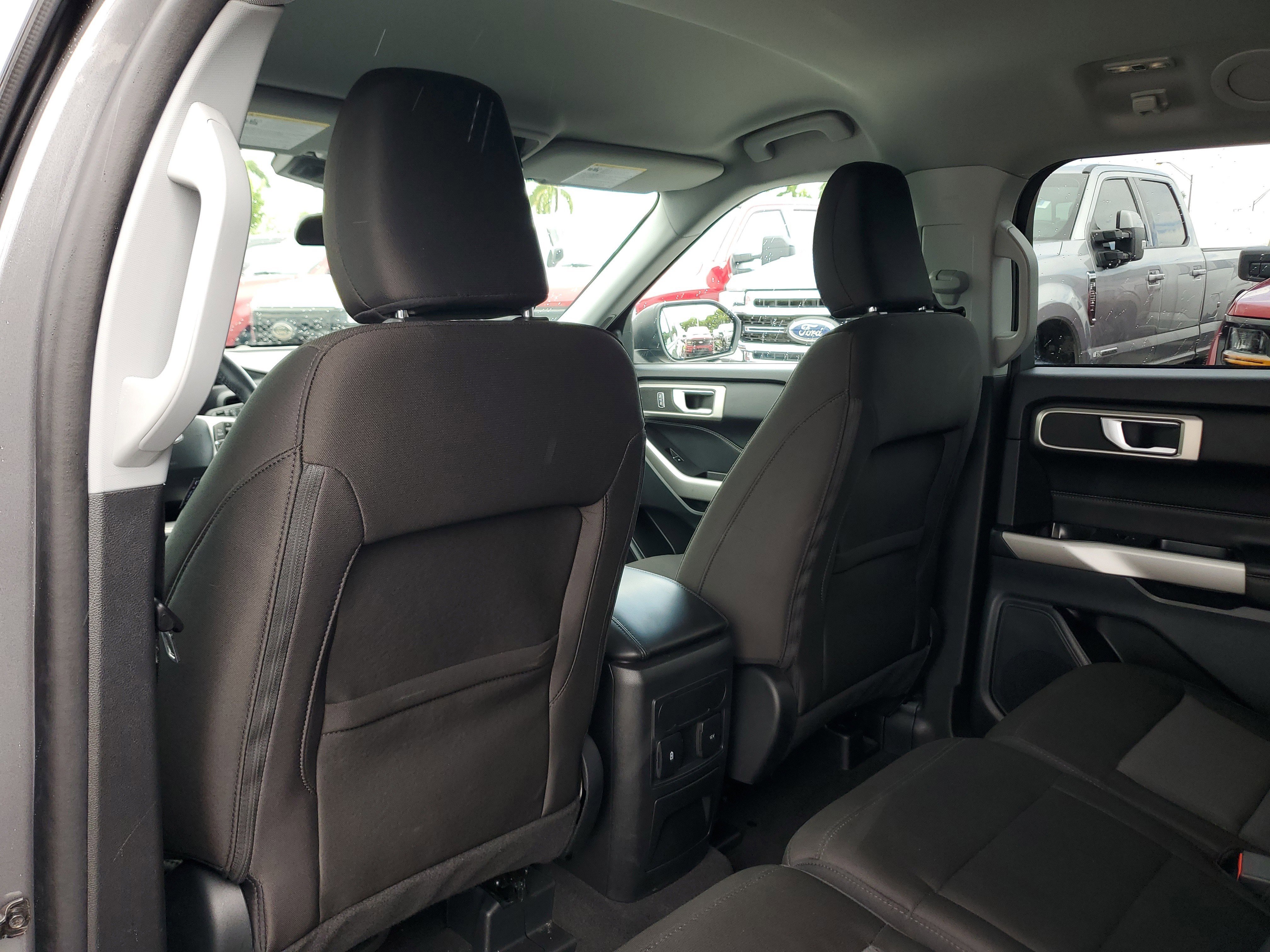 Certified 2023 Ford Explorer XLT image 13