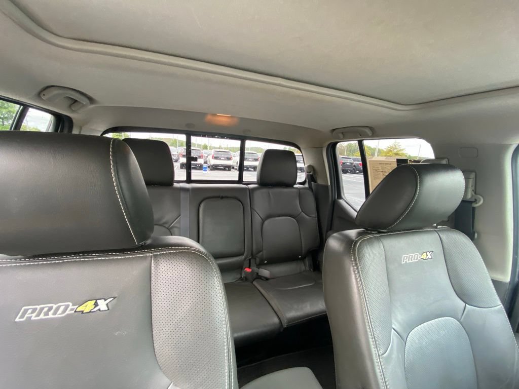 Used 2020 Nissan Frontier PRO-4X w/ Pro-4x Utility Package AWD/4WD image 29