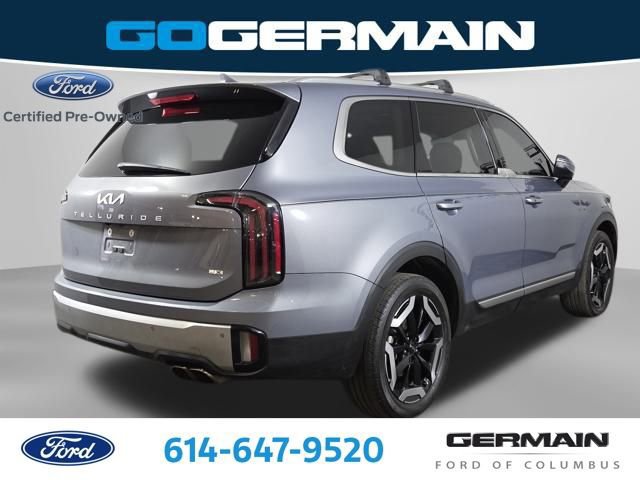 Used 2024 Kia Telluride EX w/ EX Captain's Chair Package image 7