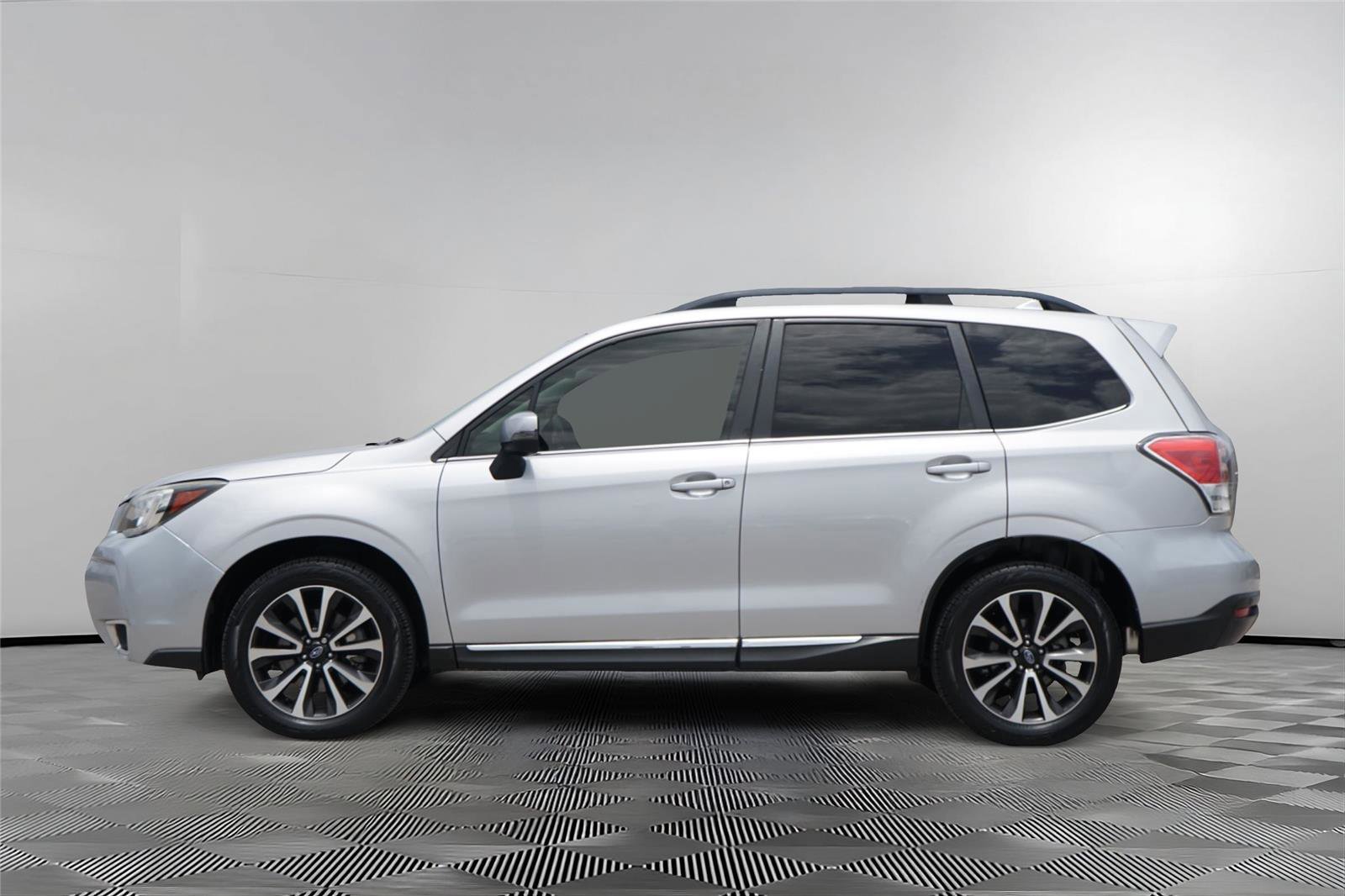 Used 2018 Subaru Forester 2.0XT Touring AWD/4WD image 7