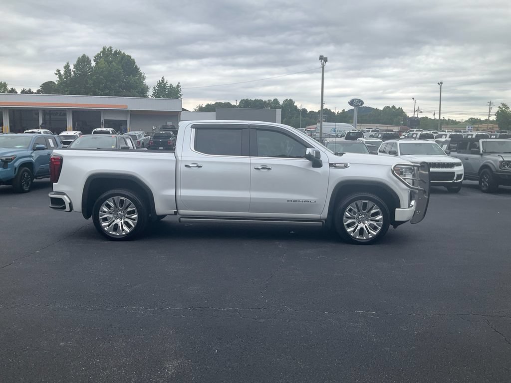 Used 2020 GMC Sierra 1500 Denali w/ Denali Ultimate Package AWD/4WD image 4