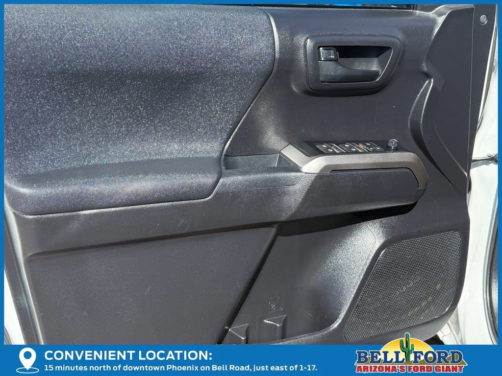 Used 2021 Toyota Tacoma SR5 w/ Trail Edition image 16