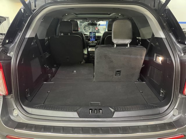 Certified 2022 Ford Explorer Limited w/ Limited Technology Package AWD/4WD image 20