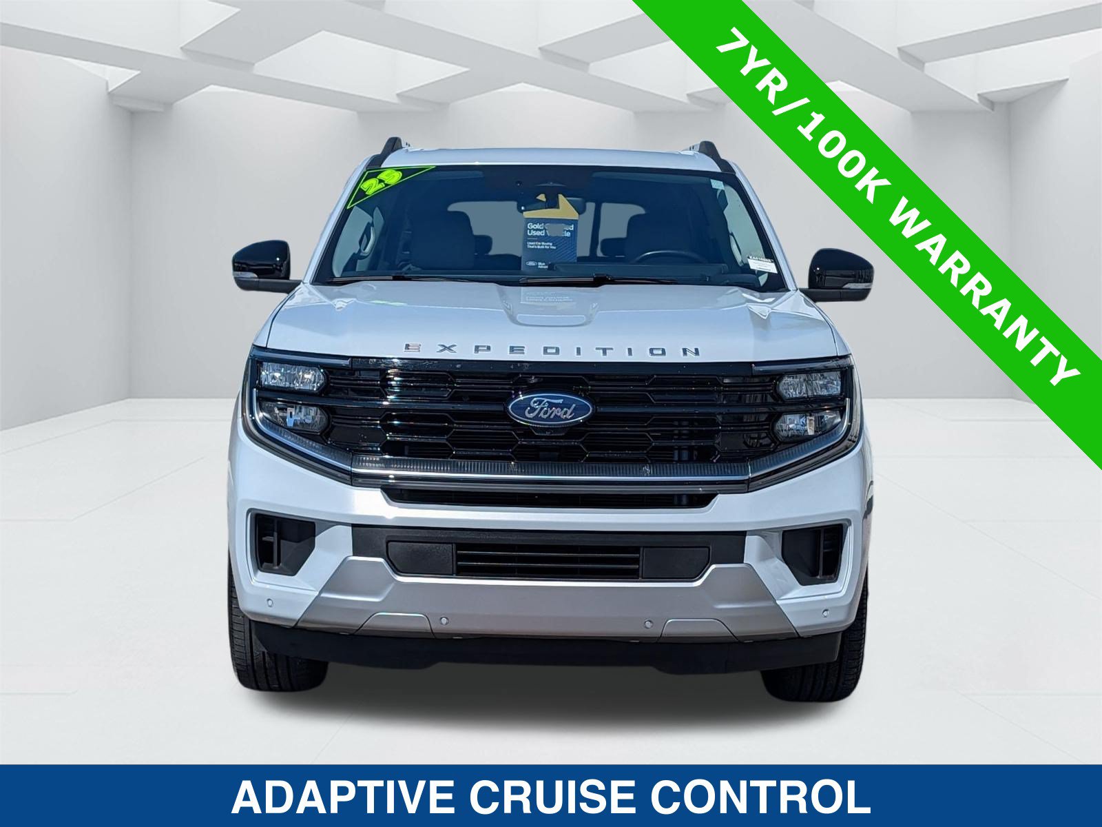 Certified 2025 Ford Expedition Platinum w/ Platinum Ultimate Package AWD/4WD image 9