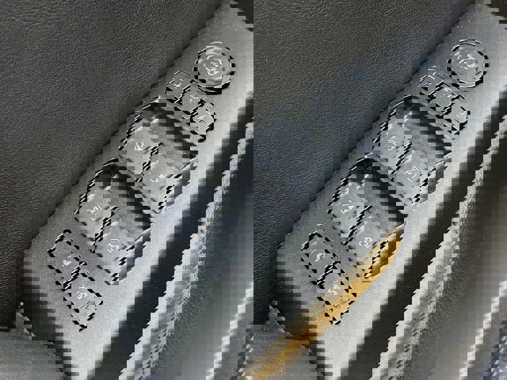 Used 2019 GMC Yukon Denali w/ Open Road Package image 30