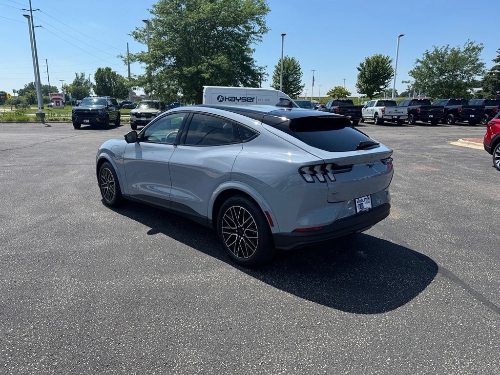 Certified 2025 Ford Mustang Mach-E Premium AWD/4WD image 7