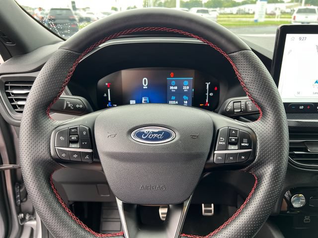 Certified 2024 Ford Escape ST-Line w/ Tech Pack #1 AWD/4WD image 15