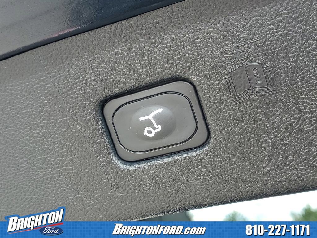 Certified 2024 Ford Edge SEL w/ Convenience Package AWD/4WD image 9