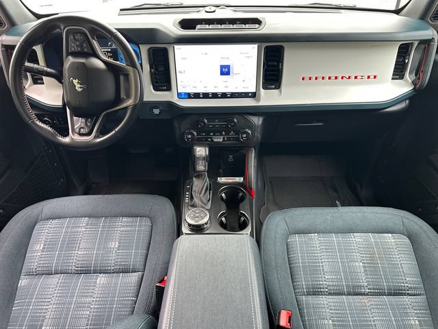 Certified 2025 Ford Bronco Heritage Edition AWD/4WD image 18