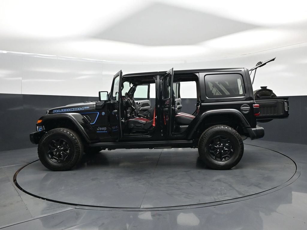 Used 2023 Jeep Wrangler Unlimited Rubicon 4xe AWD/4WD image 36